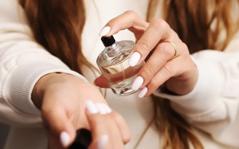 Fragrance boosts beauty sales with emotional and functional value