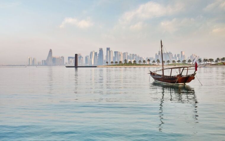 qatar’s visitor numbers fall 30% as F1 hopes to boost recovery