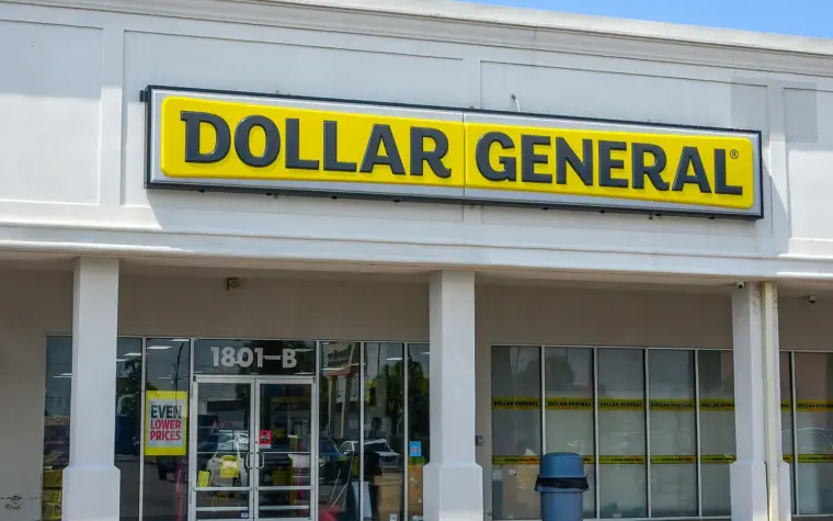 Dollar General uses AI in distribution centres and stores